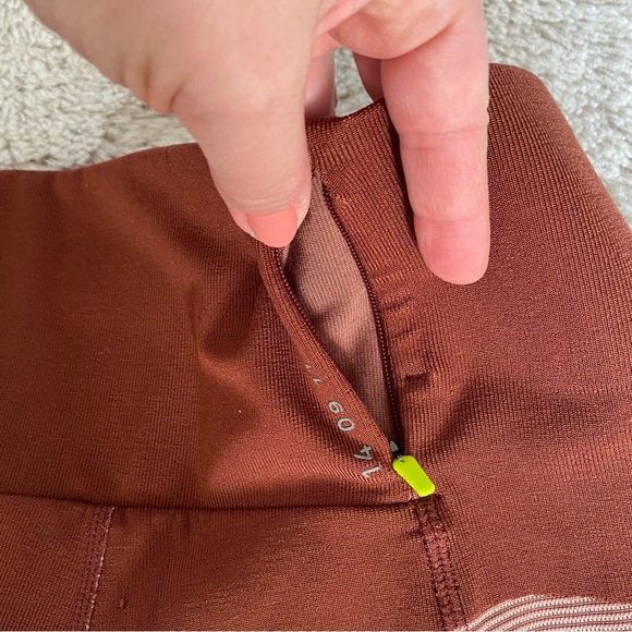 Nike Tech Pack Running Crop Tights Compression Leggings Pueblo Brown - Picture 11 of 13